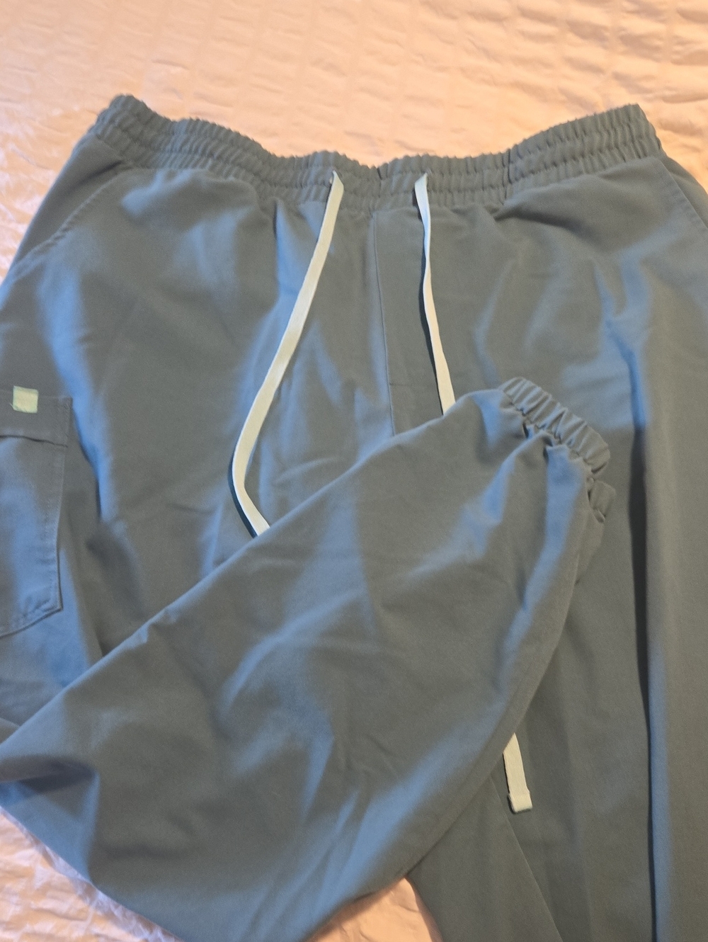 Women's Jogger Scrub Pants- Garde Malade